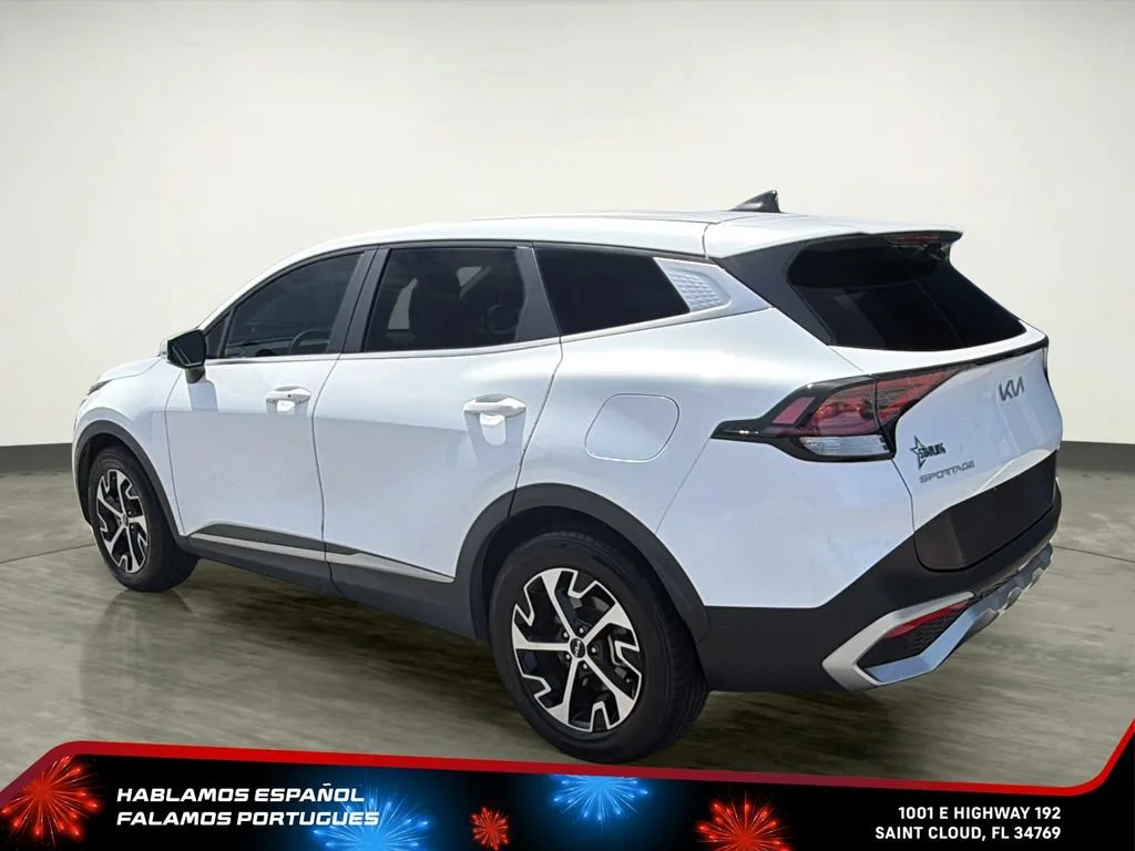 Used 2023 White Kia EX image 4