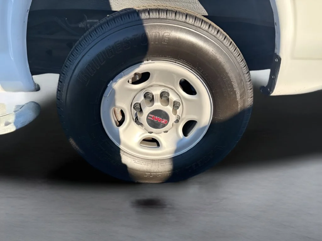Used 2022 Summit White GMC Work Van image 29