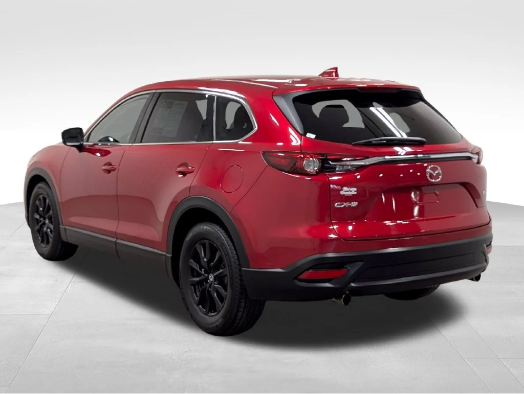 Used 2016 Soul Red Metallic Mazda Touring image 23