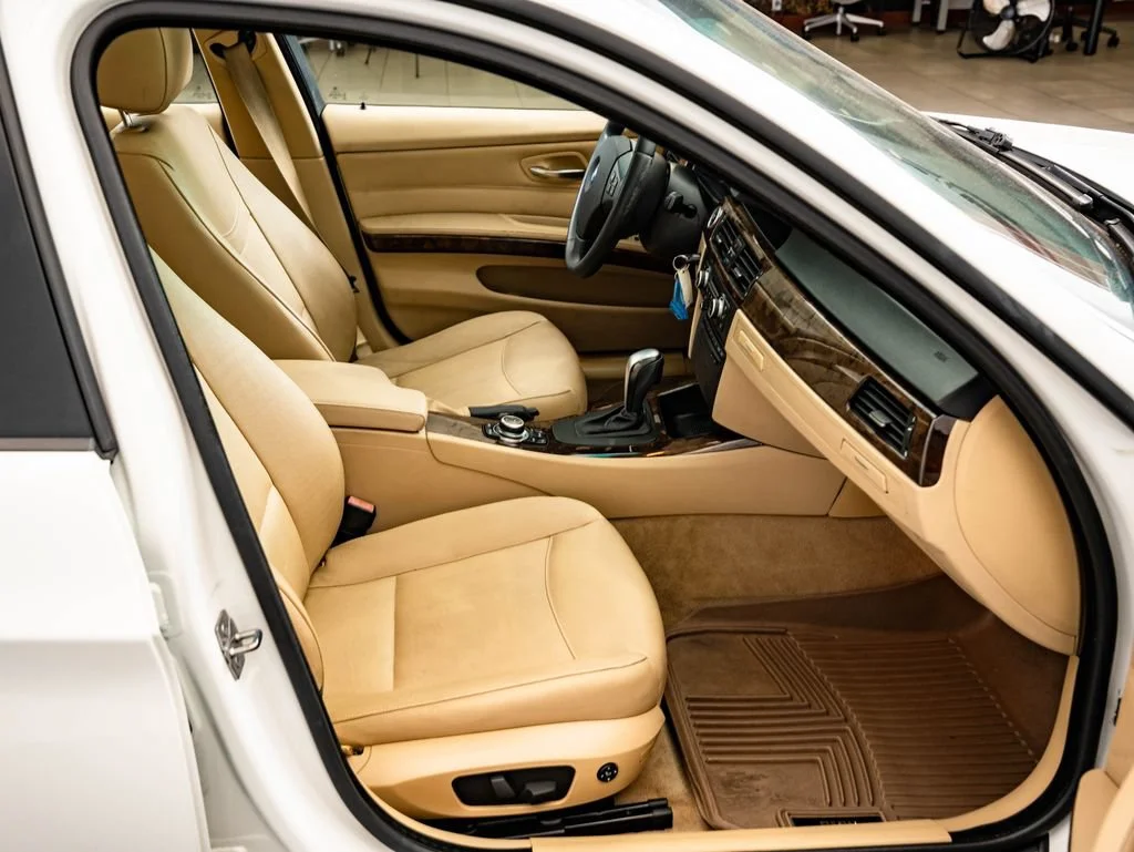 Used 2010 Alpine White BMW 328i image 23