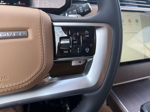 New 2026 Charente Grey Land Rover SE image 23