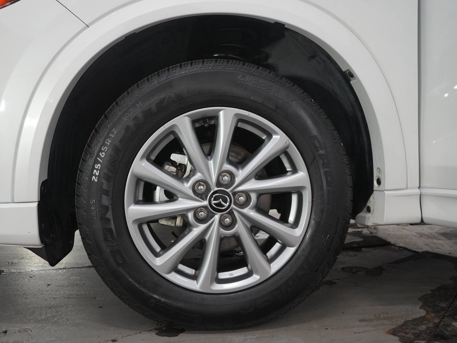 Used 2025 Rhodium White Metallic Mazda 2.5 S Preferred Package image 29