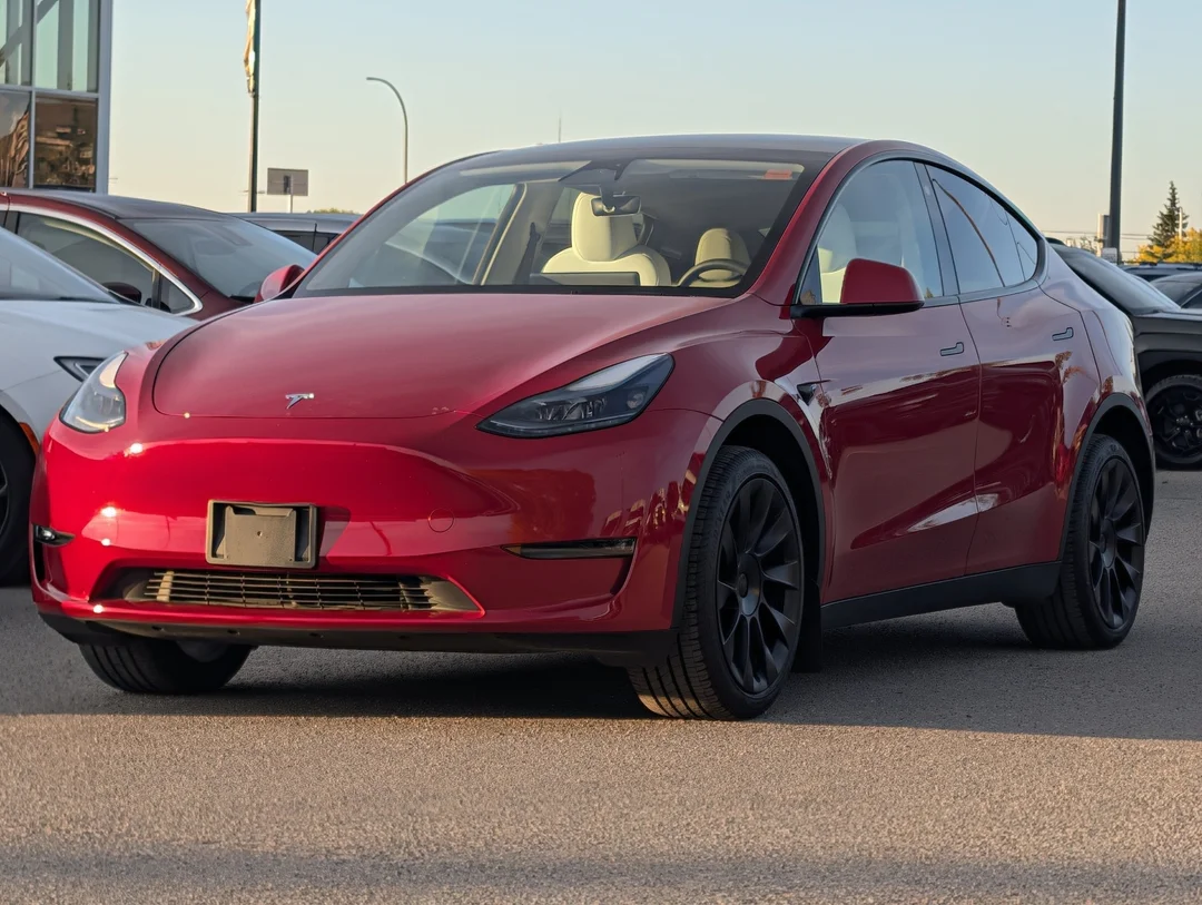 Certified Used 2023 Red Tesla Long Range AWD - Leather - Sunroof - FSD - Auto Steer & More image 4
