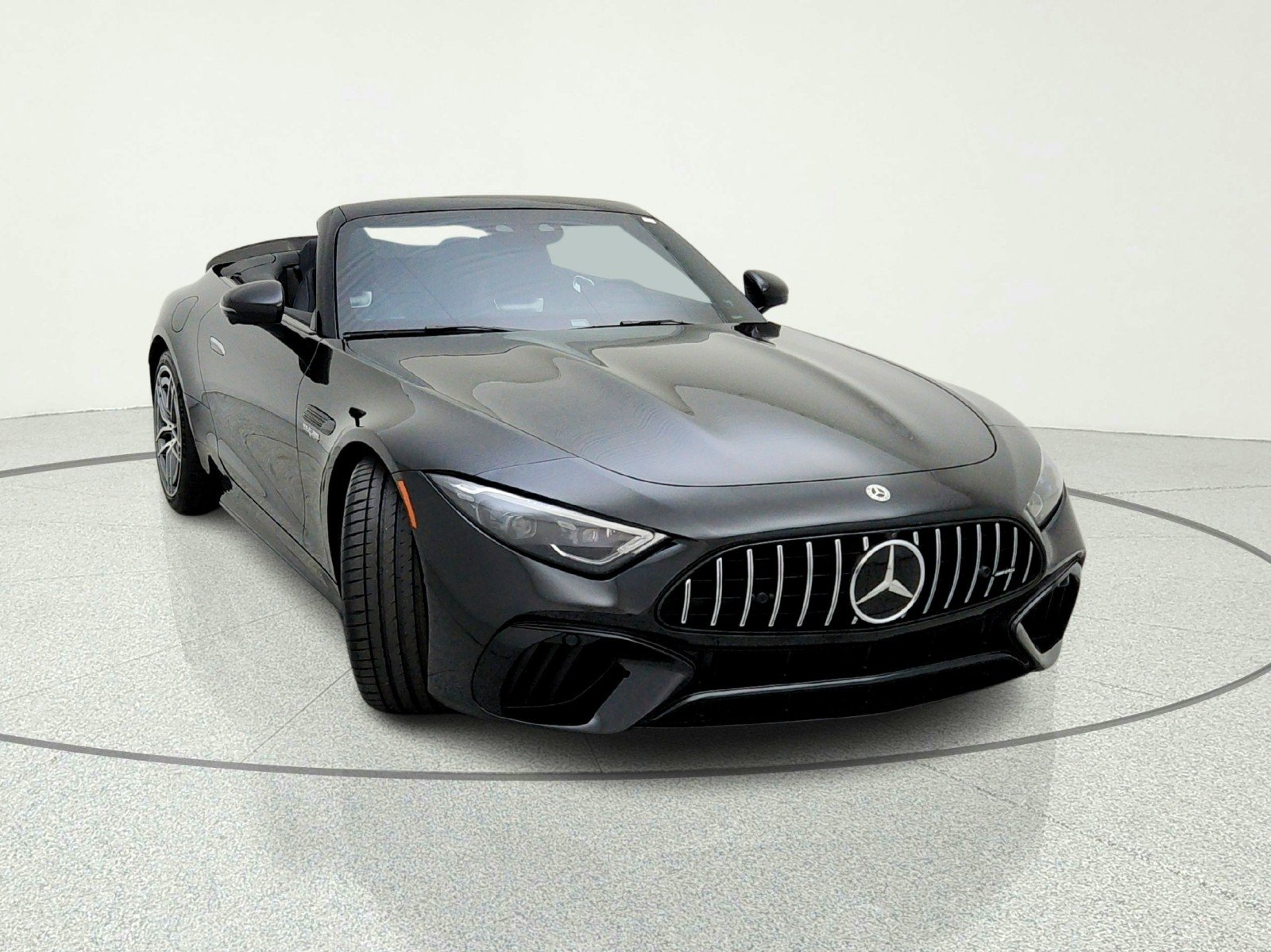 Certified Used 2022 Obsidian Black Metallic Mercedes-Benz AMG® SL 55 image 4