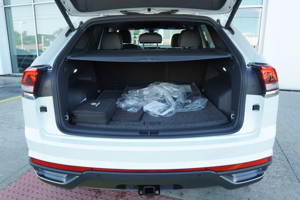 New 2026 White/off-white Volkswagen 2.0T SE w/Technology image 29