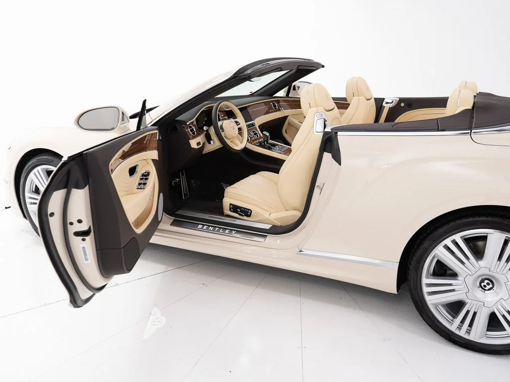 New 2026 Magnolia Bentley Azure image 17