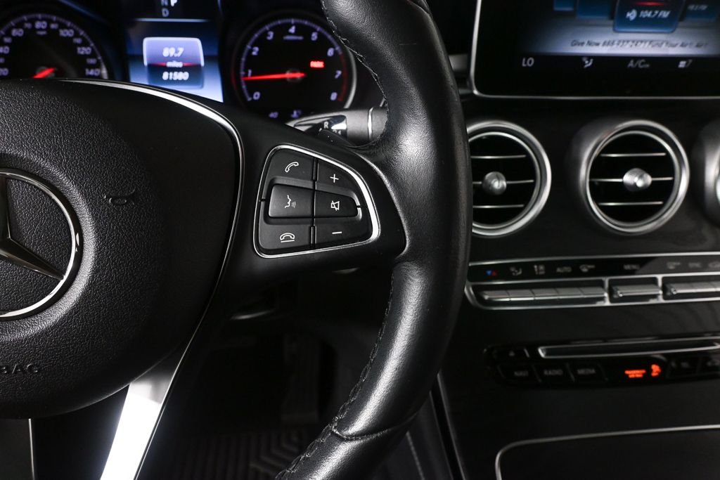 Used 2017  Mercedes-Benz GLC 300 image 12