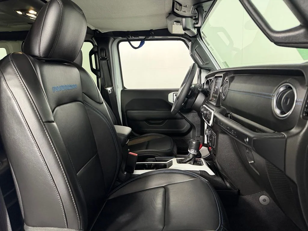 Certified Used 2023 White Jeep Rubicon 4xe image 31