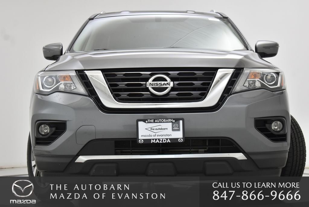 Used 2017 Gun Metallic Nissan SV image 5