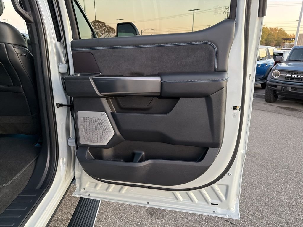 New 2026 Avalanche Ford F-250® Platinum® image 21