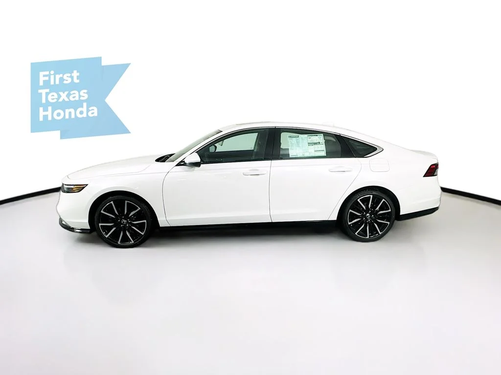 New 2026 Platinum White Pearl Honda Touring image 5