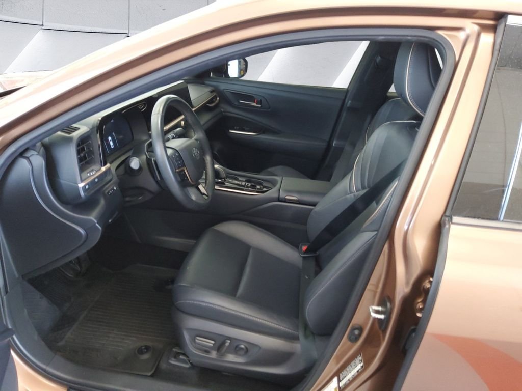 Used 2024 Brown Toyota Platinum image 7