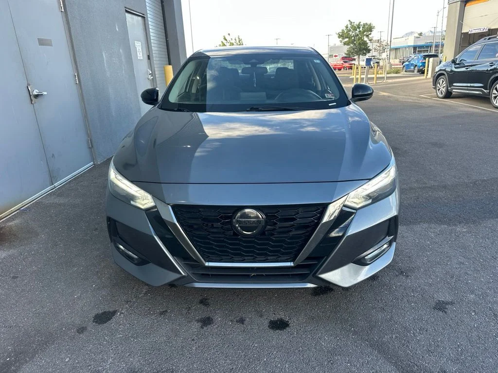 Used 2021 Gray Nissan SR image 2