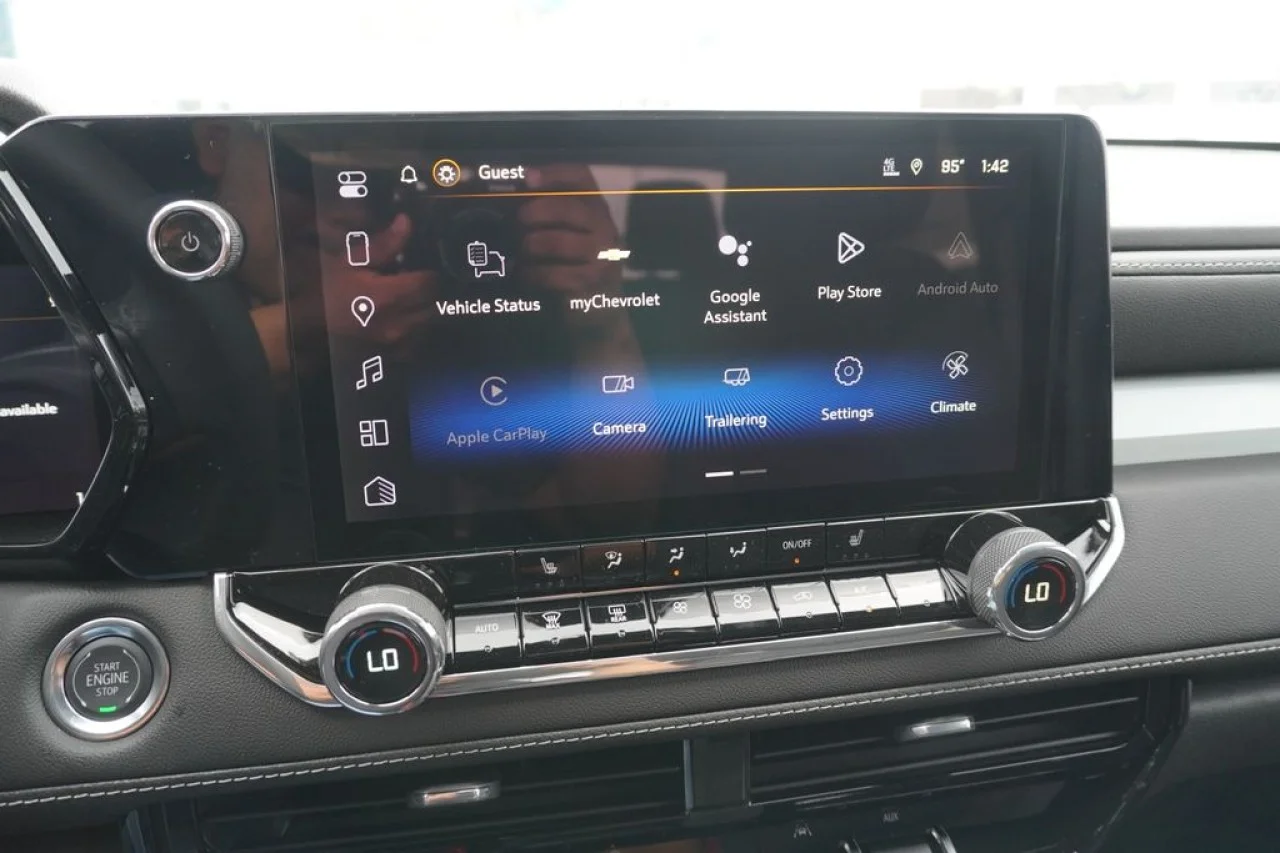 2026 Chevrolet Colorado LT - Photo 30