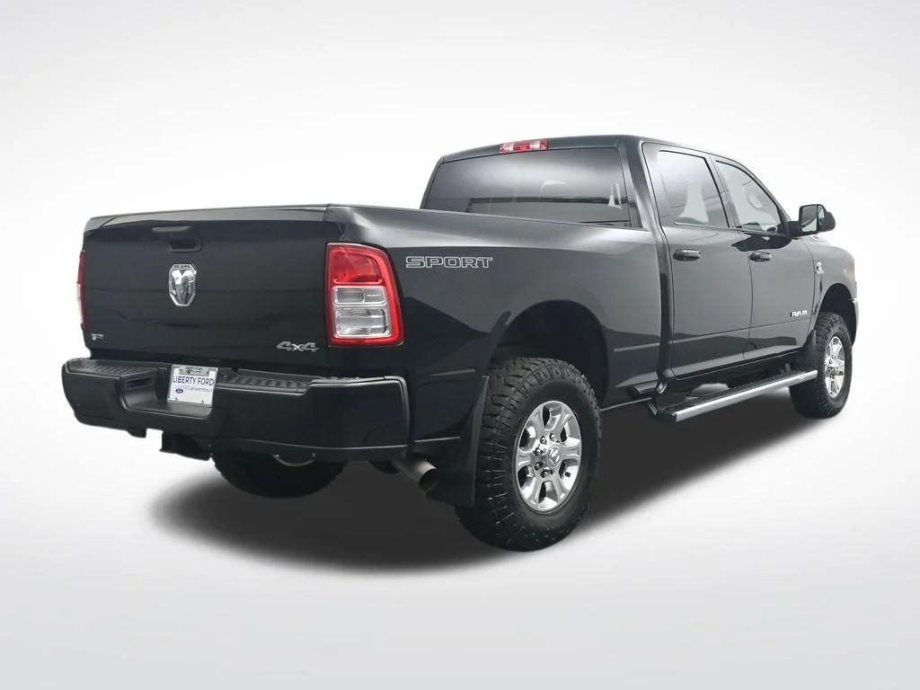 Used 2020 Diamond Black Ram Big Horn image 6