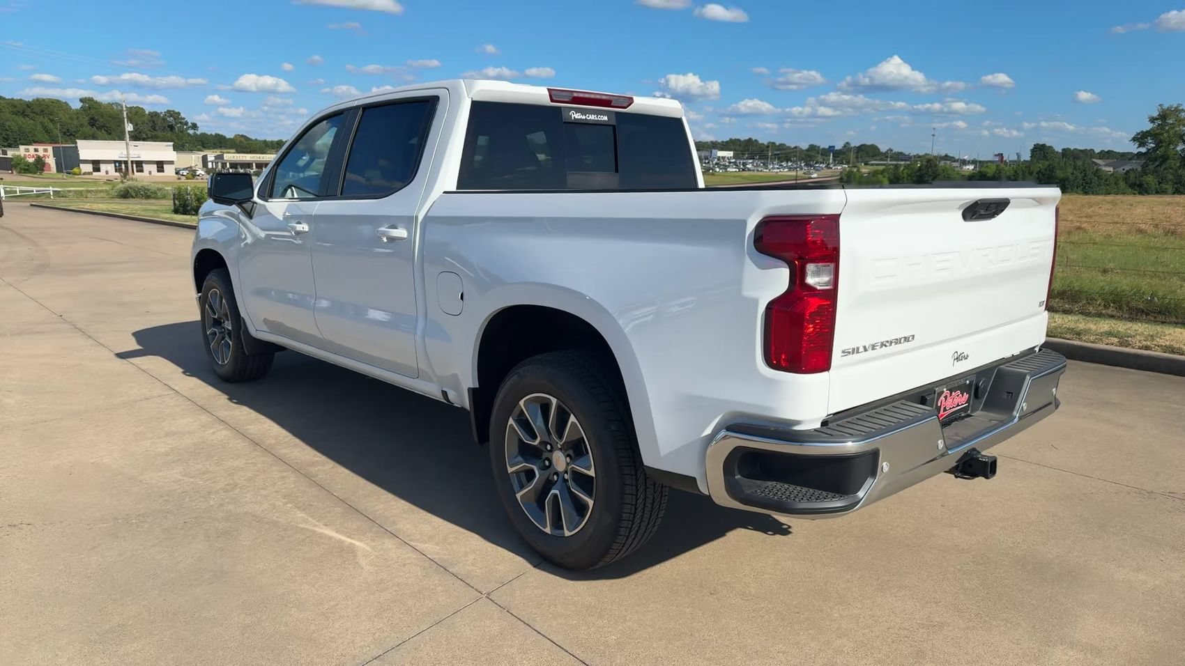New 2026 Summit White Chevrolet LT image 6