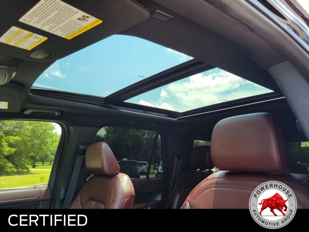 Used 2022 Black Ford Limited image 25