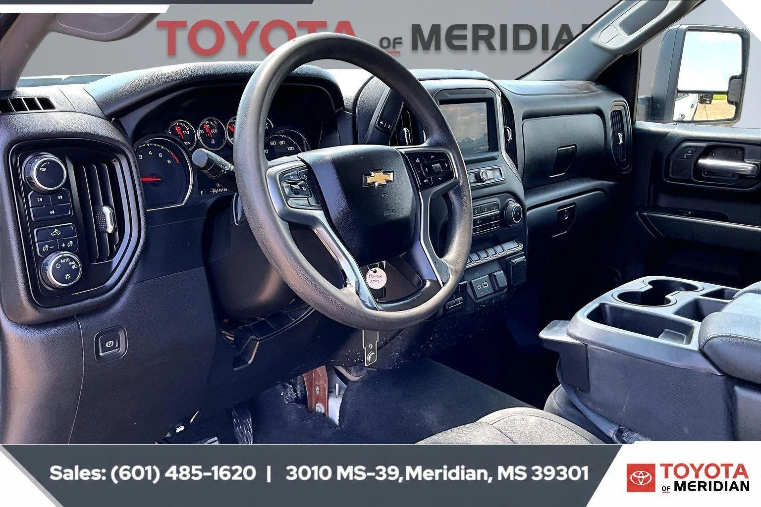 Used 2023 Summit White Chevrolet Custom image 12