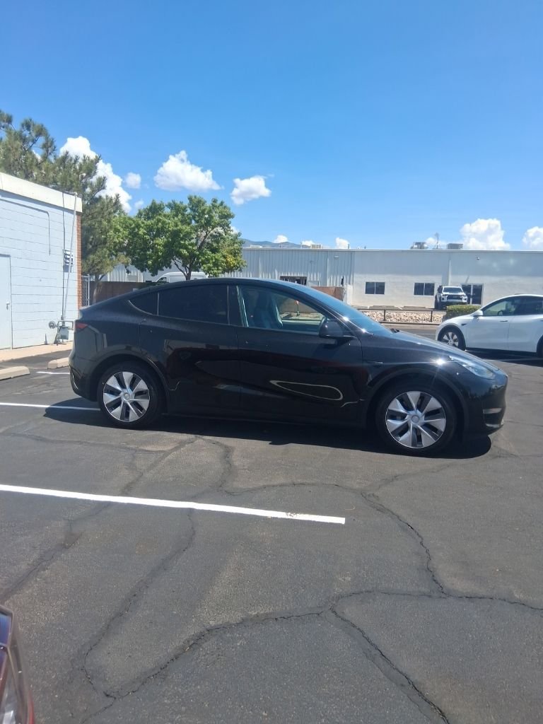 Used 2023 Black Tesla Long Range image 4