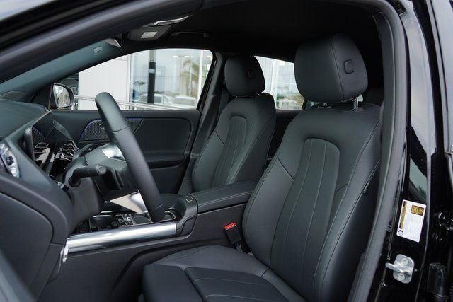Used 2026  Mercedes-Benz GLA 250 image 29