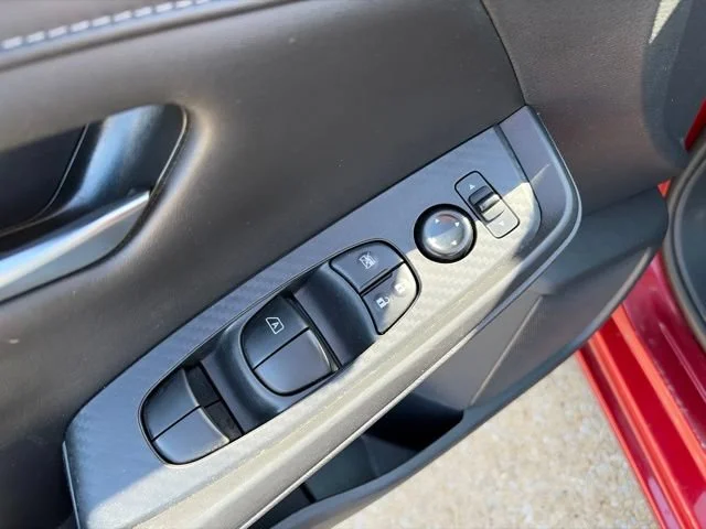 Used 2022 Red Nissan SV image 10