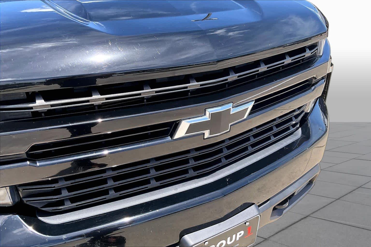 Used 2021 Black Chevrolet RST image 29