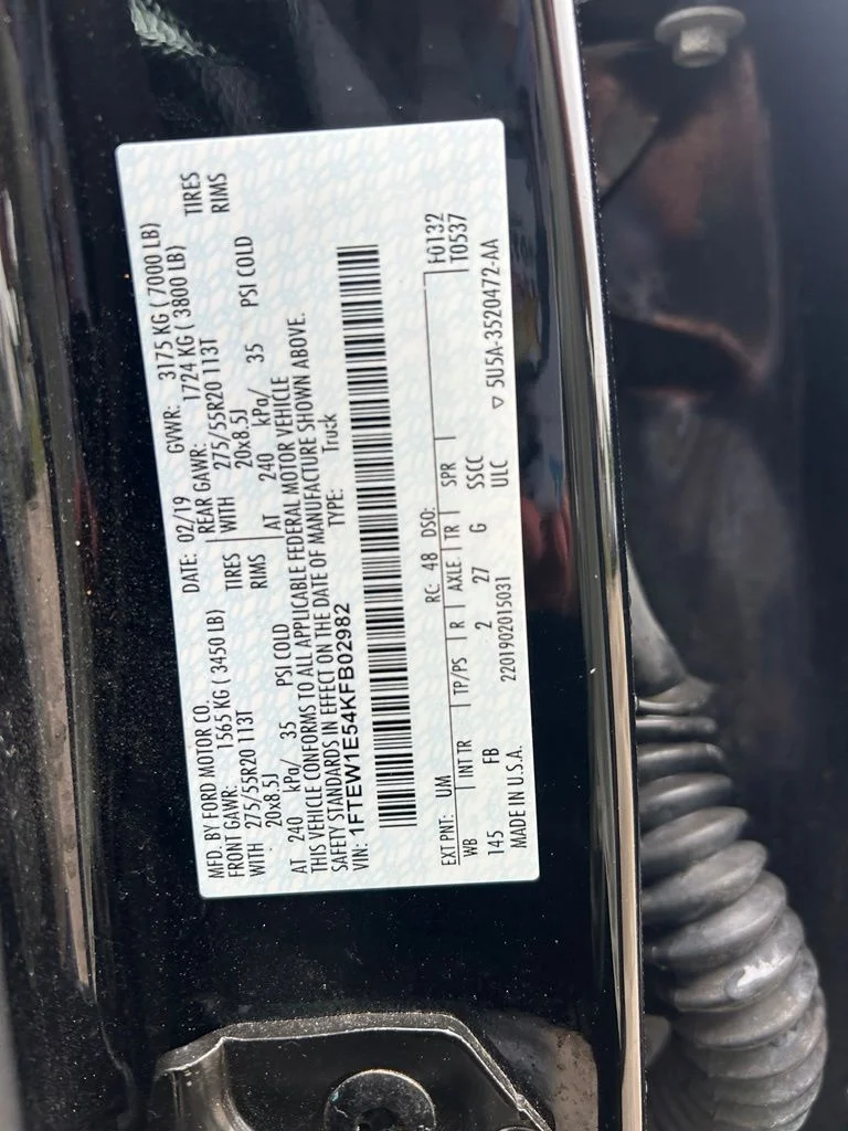 Used 2019 Black Ford XLT image 13