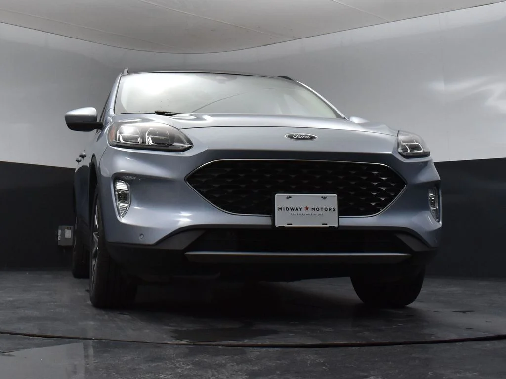 Used 2022 Blue Ford Titanium image 31