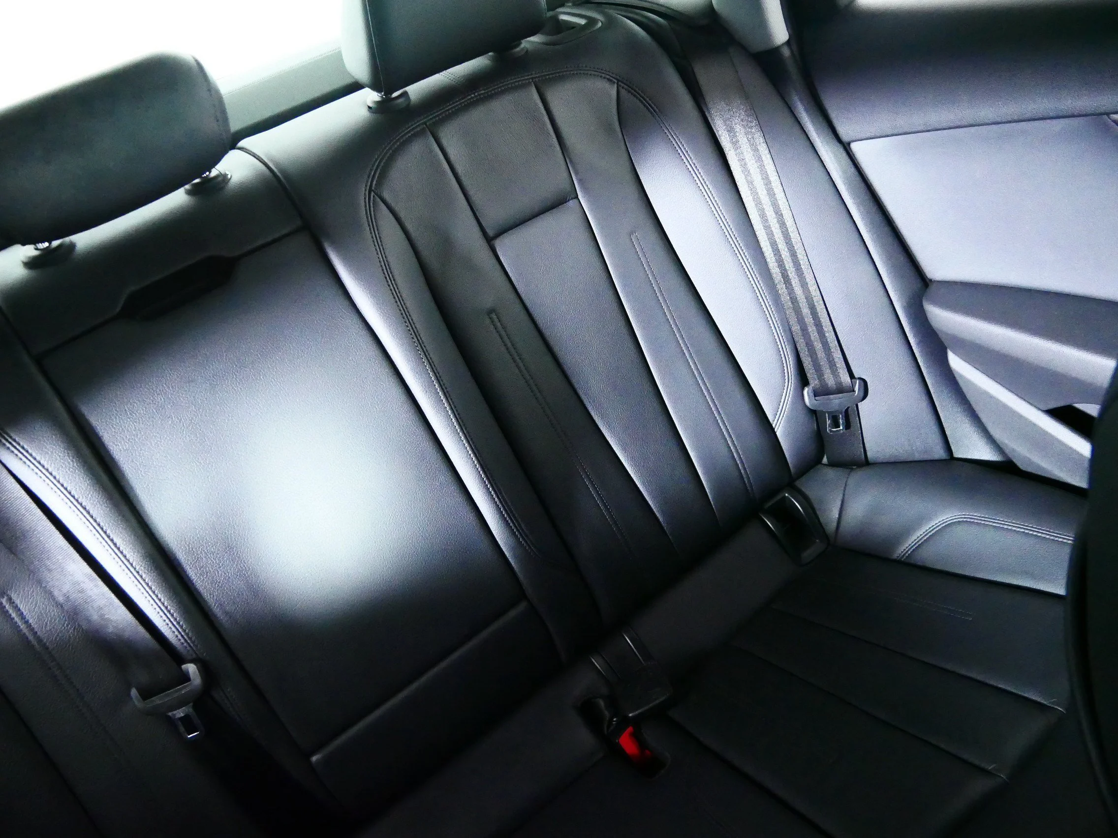 Used 2018 Gray Audi Premium image 14