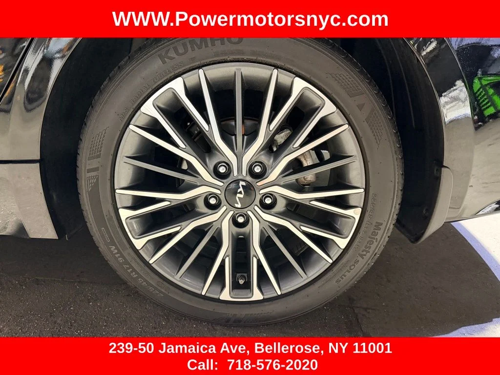 Used 2023 Black Kia GT-Line image 46