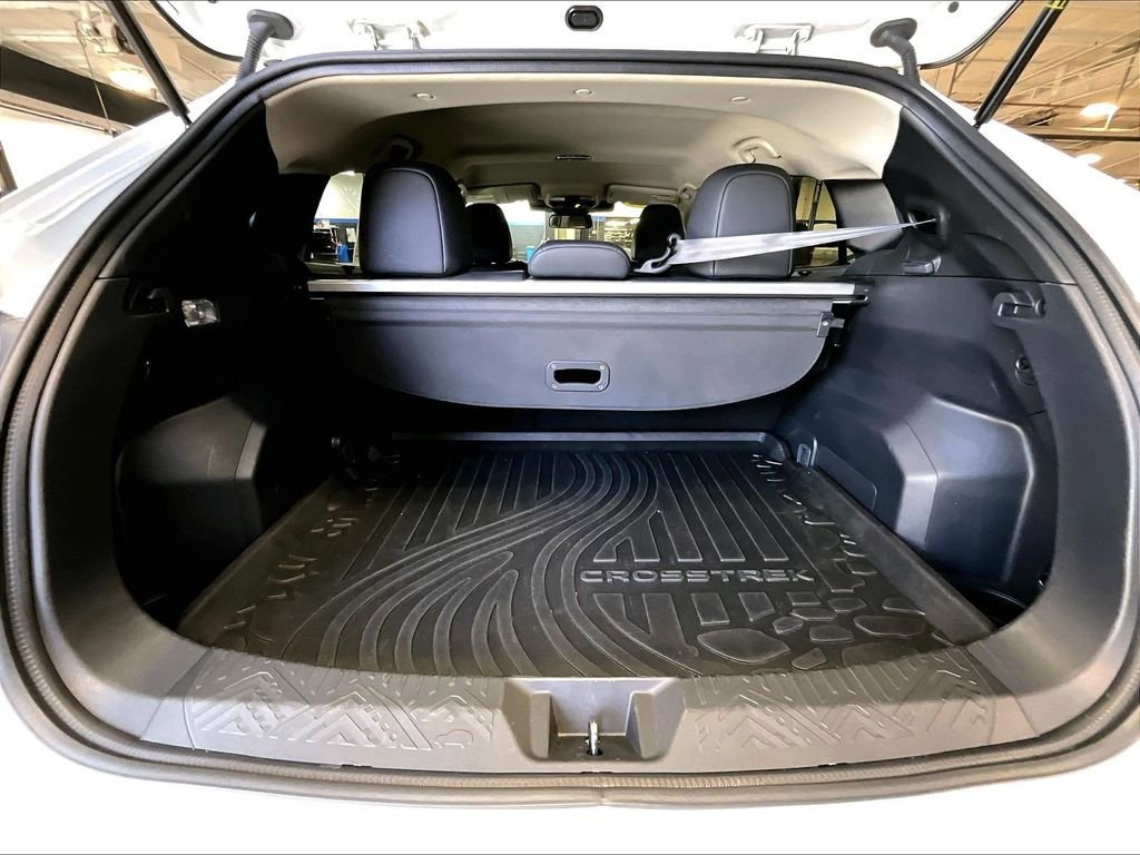 Used 2024 White Subaru Limited image 17