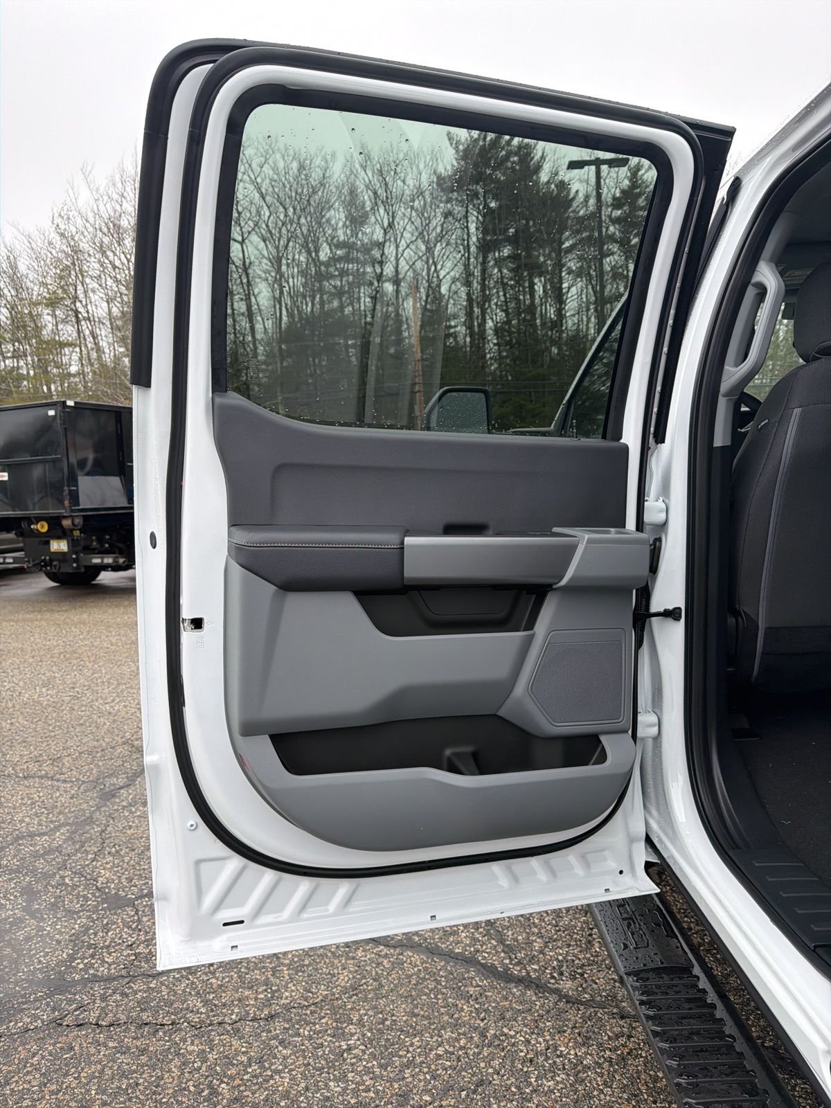 New 2026 Oxford White Ford F-250® XL image 12