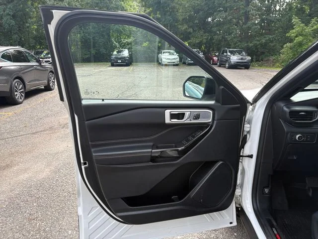Used 2021 Star White Metallic Tri-Coat Ford ST image 29