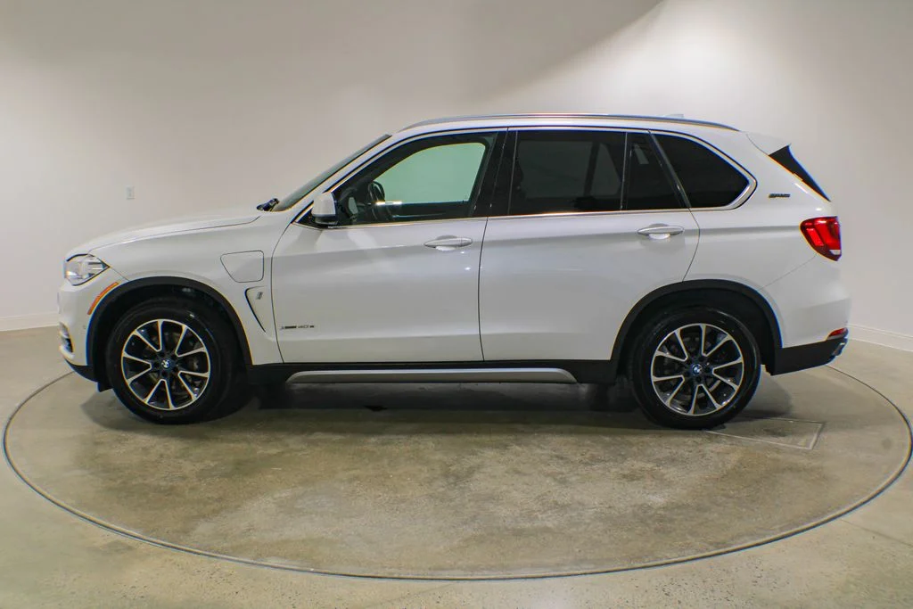 Used 2018 BMW X5 xDrive40e with VIN 5UXKT0C50J0V99411 for sale in Canonsburg, PA