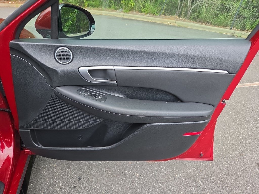 Certified Used 2025 Ultimate red Hyundai SEL image 33