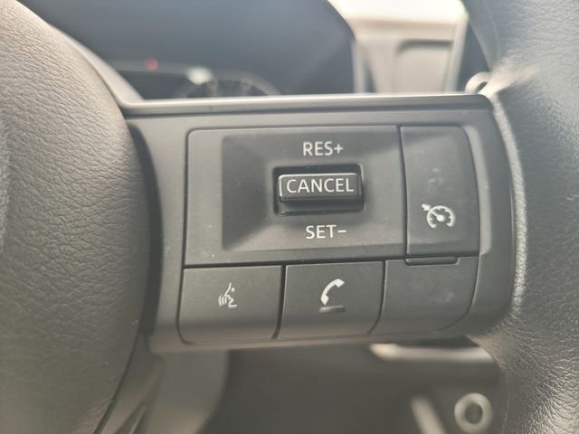 Used 2023 White Nissan S image 27