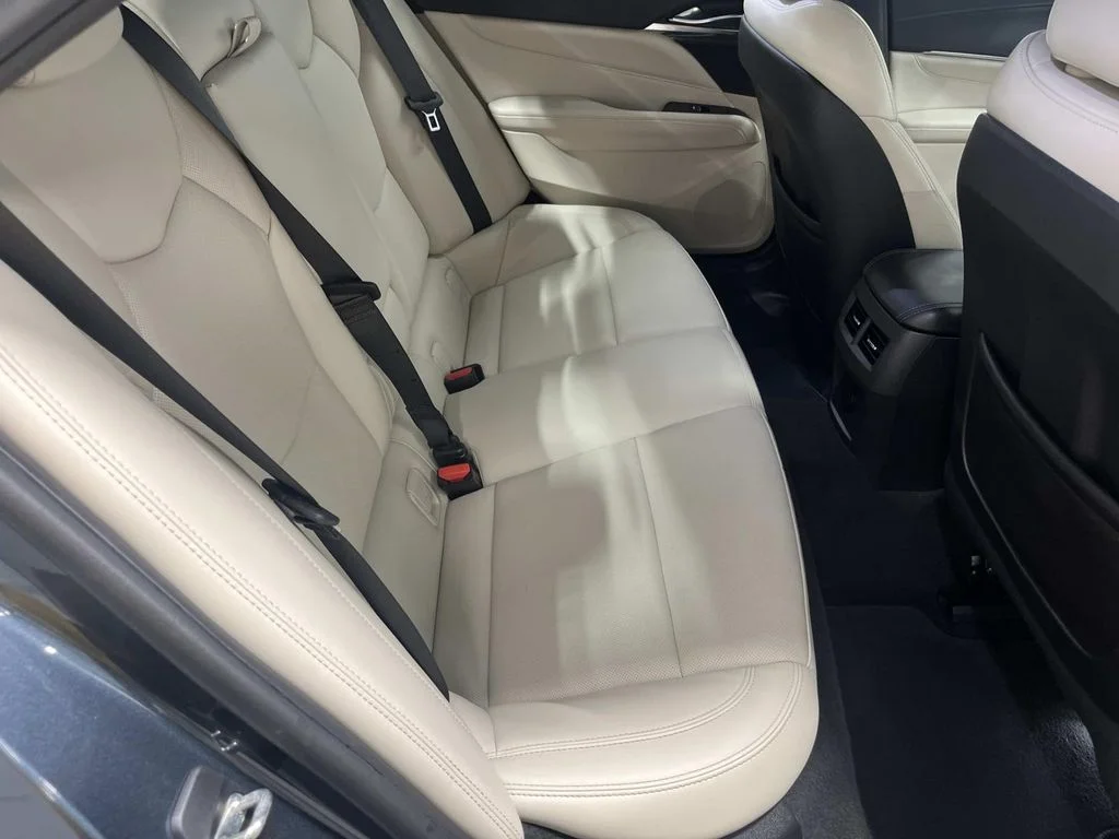 Used 2022 Shadow Metallic Cadillac Premium Luxury image 27