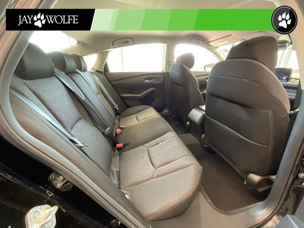 Used 2023  Honda LX image 18