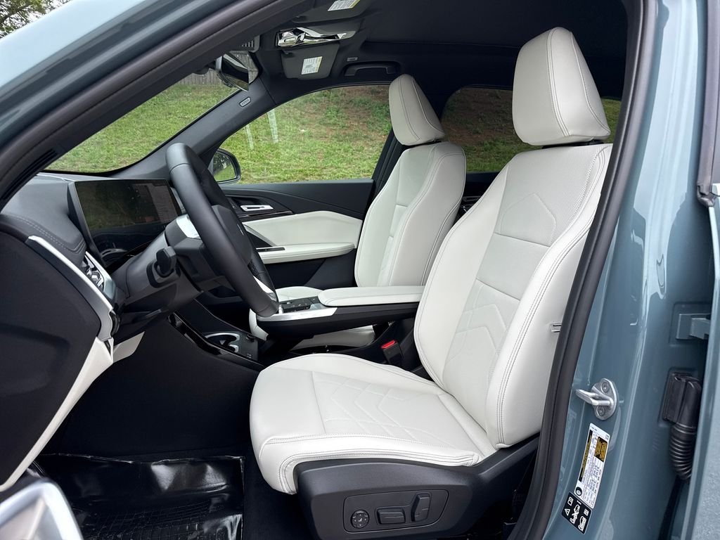 New 2026 Green BMW xDrive28i image 10