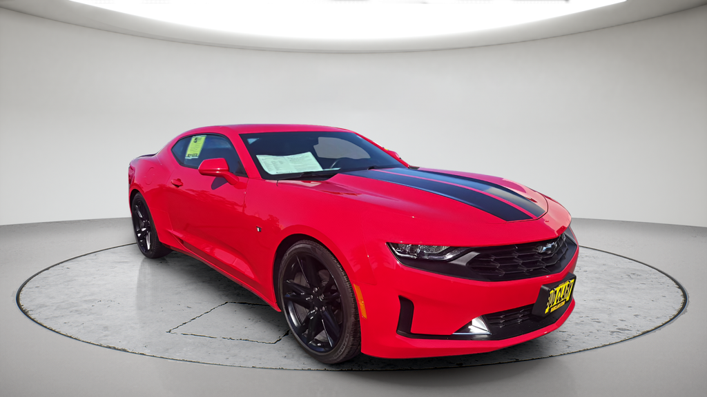 Used 2019 Red Chevrolet 3LT image 1