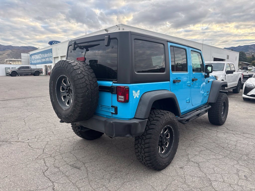 Certified Used 2017 Chief Clearcoat Jeep Unlimited Sport image 8