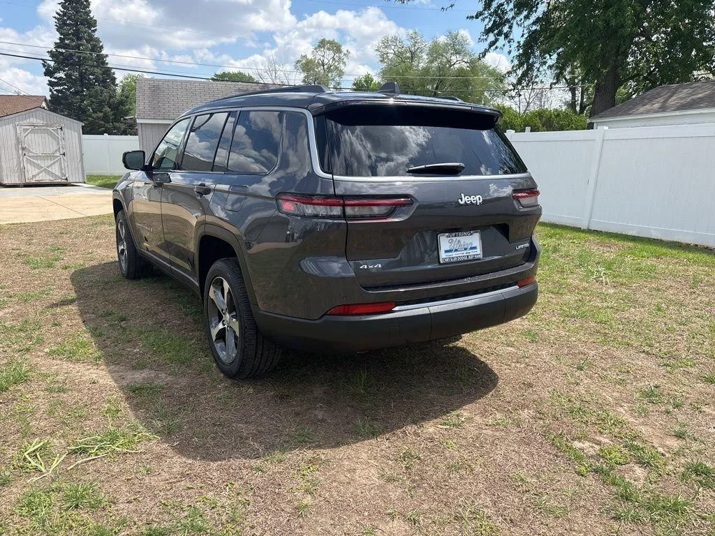 New 2026 Baltic Gray Metallic Clearcoat Jeep Limited image 8