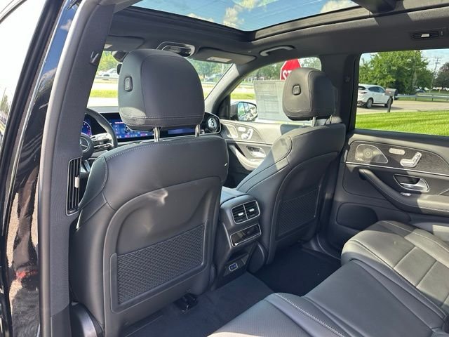 New 2027  Mercedes-Benz GLS 450 image 21