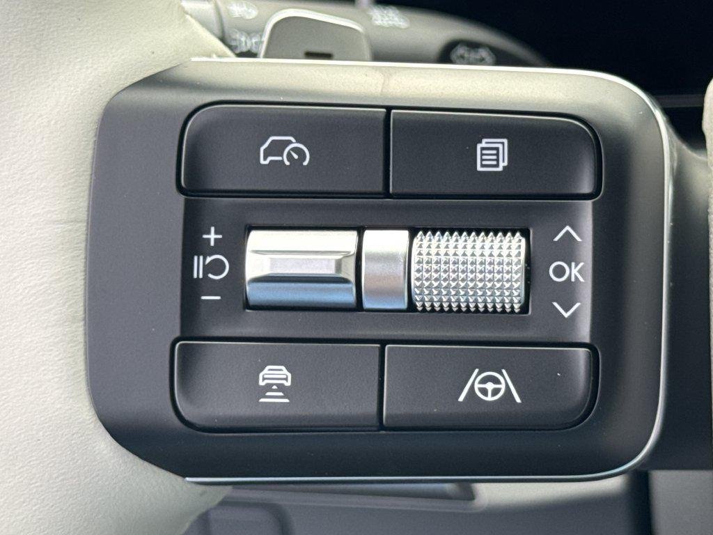 New 2026 Gray Hyundai SEL FWD image 23