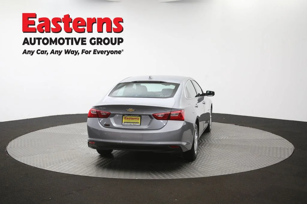 Used 2023 Gray Chevrolet LT image 38