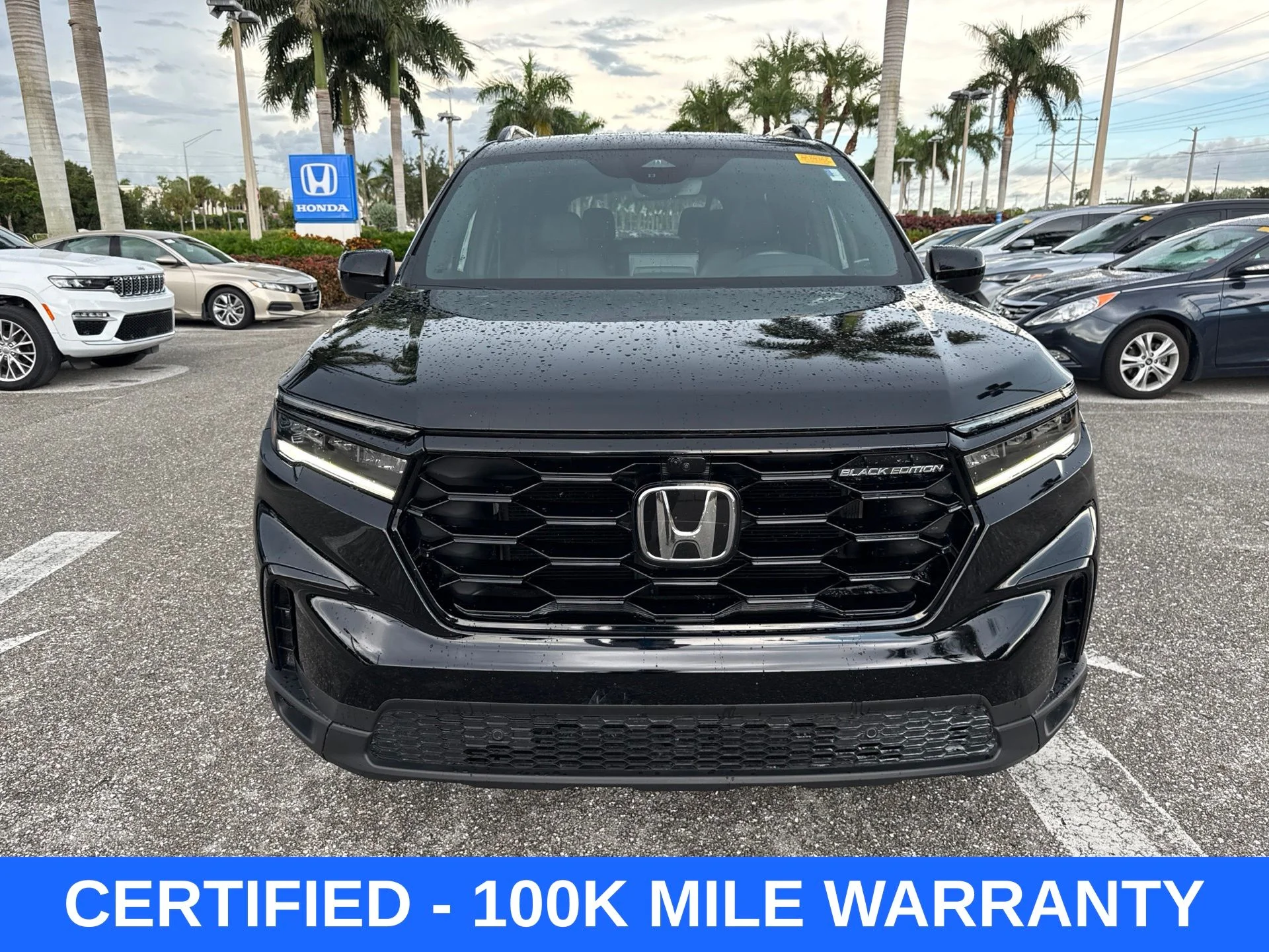 Certified Used 2025  Honda Black Edition image 8