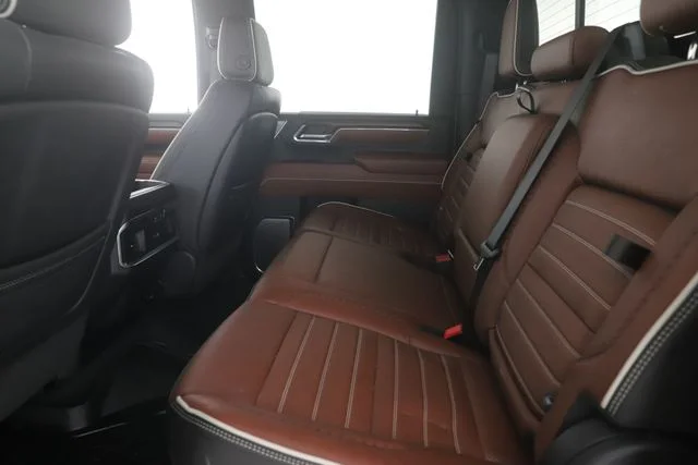 Used 2024 White GMC Denali Ultimate image 30