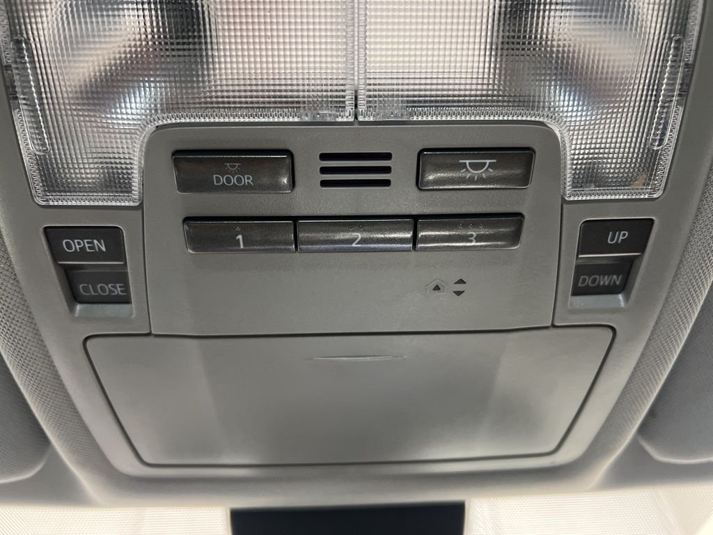 Used 2019 Gray Toyota XLE image 37
