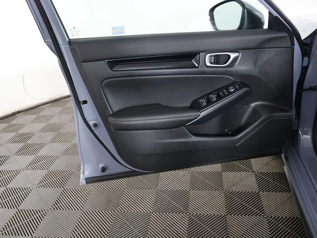 Used 2024 Blue Honda Sport Touring image 21