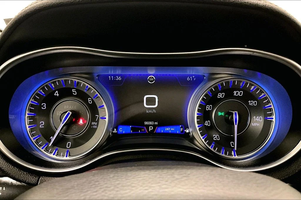 Used 2023 Black Chrysler Touring image 13